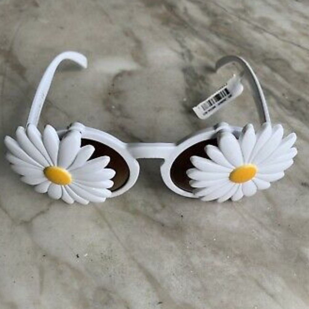 Daisy Sunglasses Circus By Sam ๐ฅณ NWT ๐ SCRATCH FREE - Picture 11 of 13